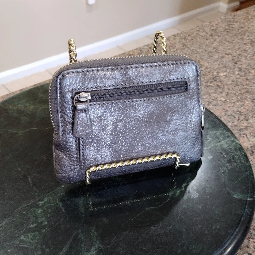 Fossil  Leather Wallet Silver Gray Metallic Corner Zip Around wallet